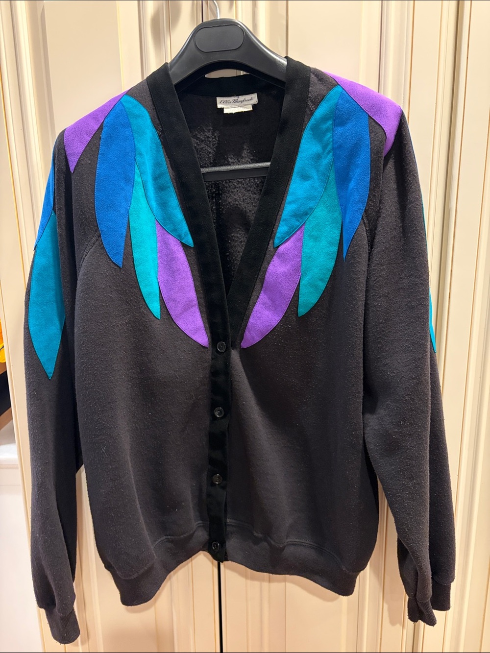 80’s vintage Ella Manfredi suede feathers leaf V neck cardigan sweatshirt- large